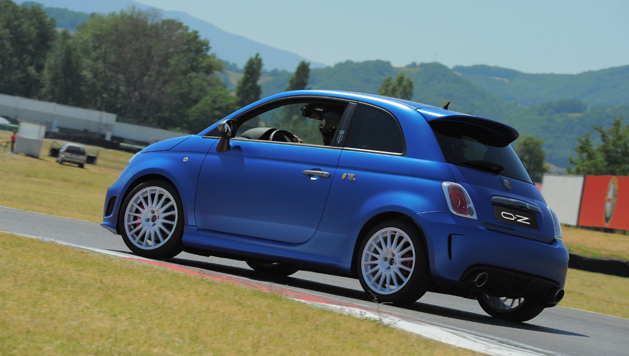 Fiat-500-Abarth-OZ-Racing-Superturismo-WRC-2.jpg