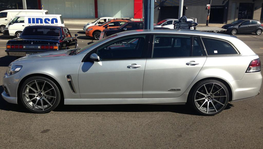 Holden-Commodore---Track-2.jpg