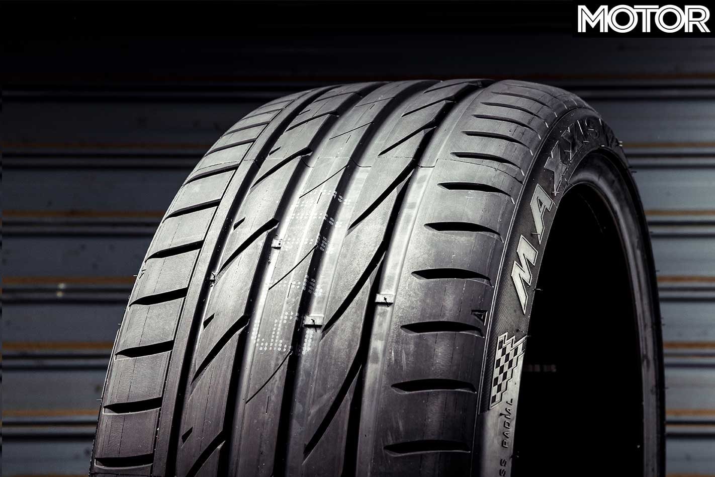 MOTOR-Tyre-Test-2019-Maxxis-Victra-Sport-5-review.jpg